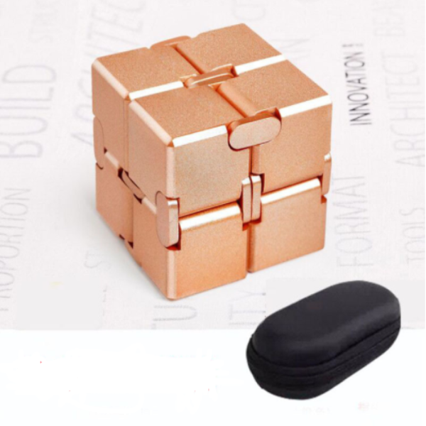 Infinite cube fingertip decompression toy