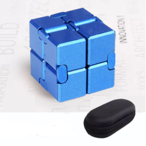 Infinite cube fingertip decompression toy