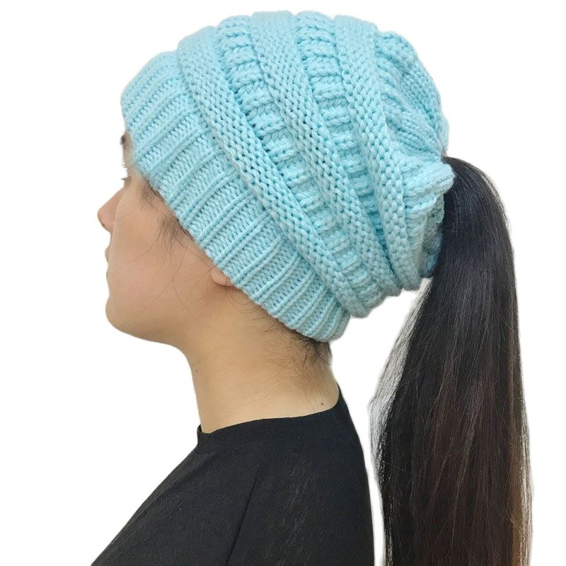 Women's round top knitting hat