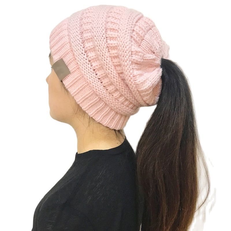 Women's round top knitting hat