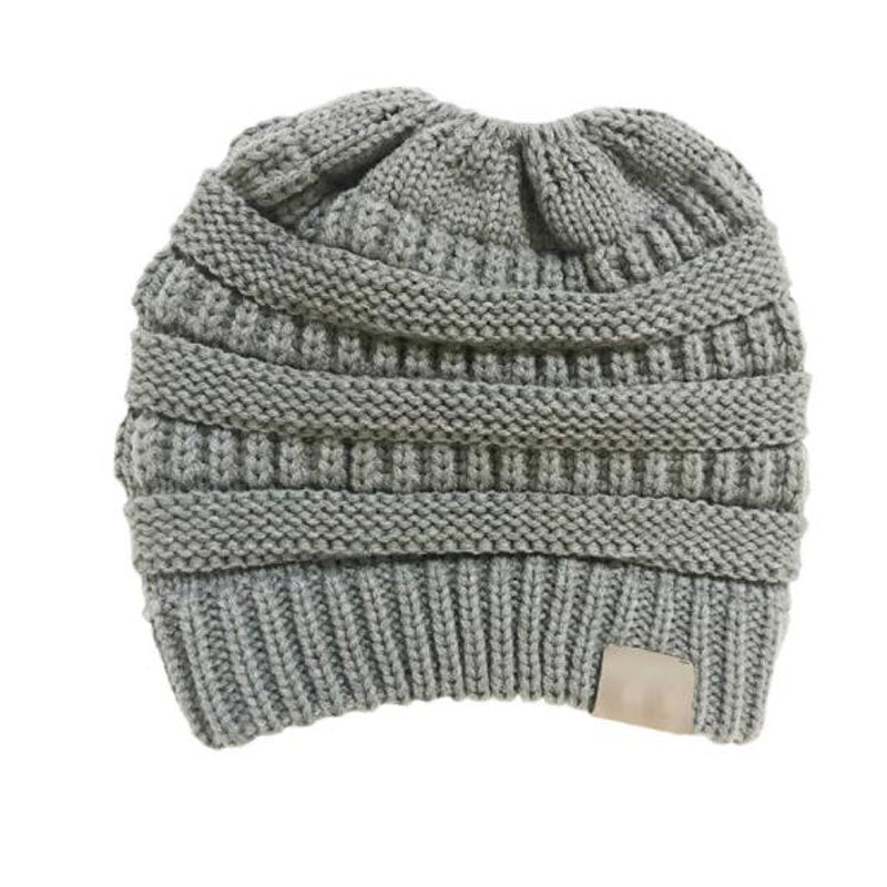 Women's round top knitting hat